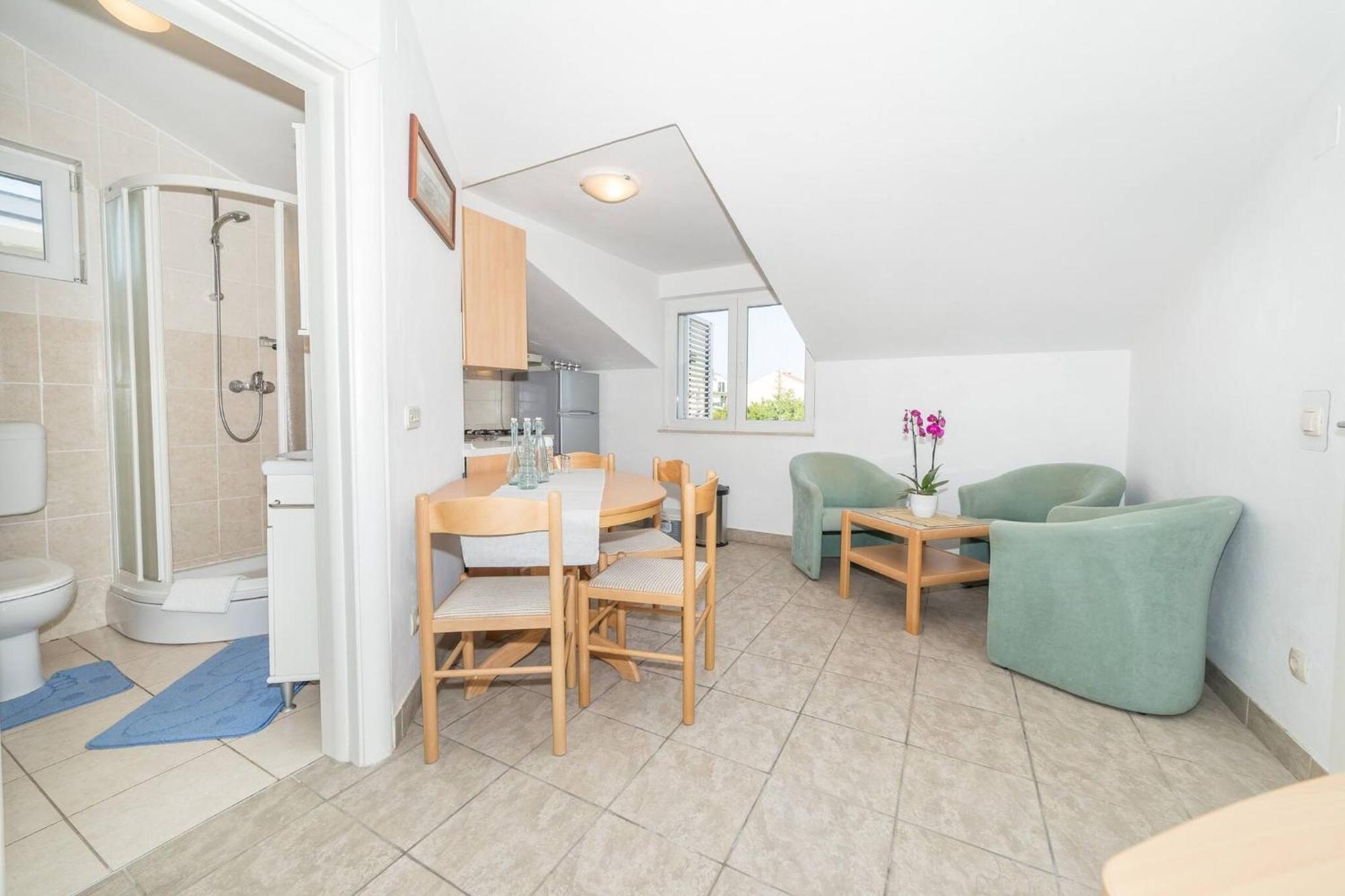 Apartamento Nikol Vodice Exterior foto